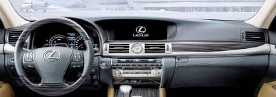 Lexus LS Dashboard