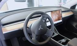 Tesla Model 3 Dashboard